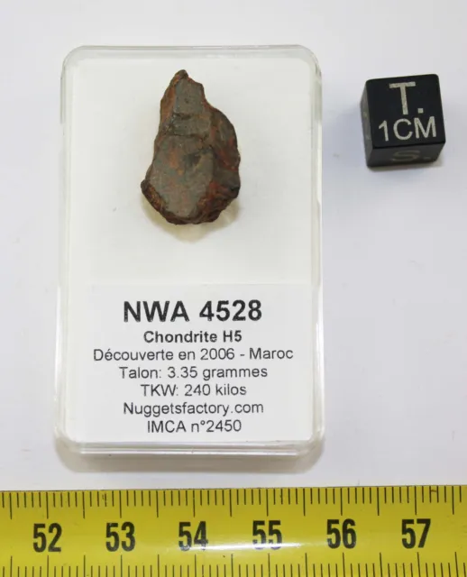 Talon de météorite NWA 4528 - Chondrite (Maroc - 3.35 grammes -  004**)