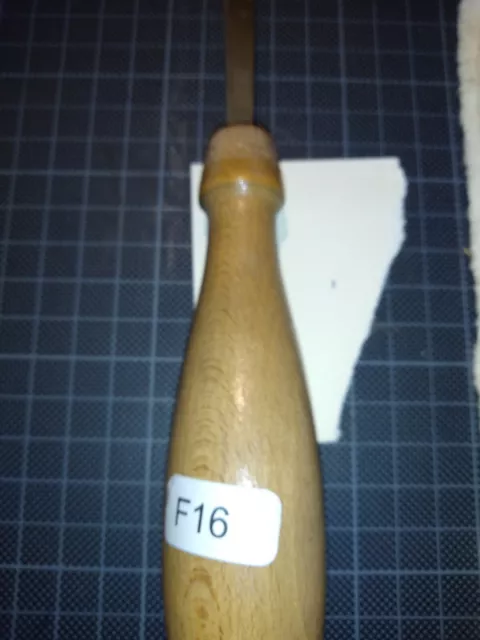 F16  Buchbinderei  Filete aus Messing.