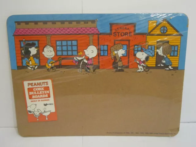 Vtg 1960s Cartoon Charlie Brown Peanuts Snoopy Woodstock Cork Bulletin Board NOS