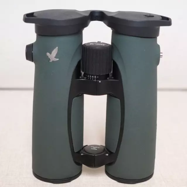 Swarovski EL 10x42 Binocular Swarovski EL 10x42 Binocular