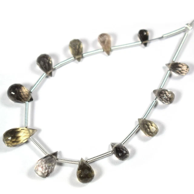 Perles en vrac de pierres précieuses à facettes en forme de larme de quartz...