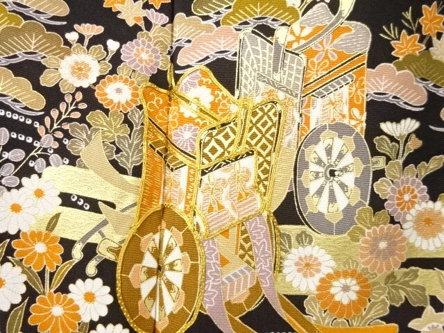 6782474: Japanese Kimono / Antique Tomesode / Embroidery / Carriage & Pine With