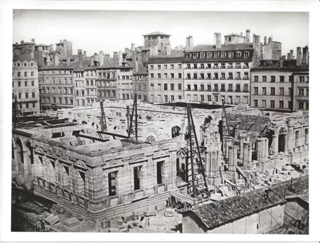 LYON - Construction du Palais de la Bourse. État des travaux au 1/10/1857.