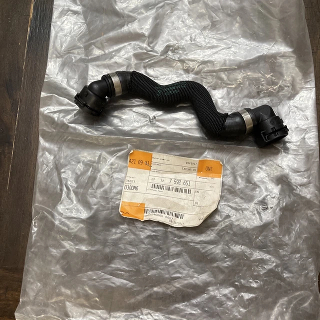 GENUINE OEM ENGINE Coolant Hose For BMW 17127592651 65.12 PicClick CA
