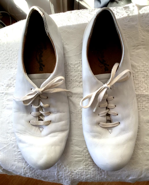 CAPEZIO-Scarpe da ballo uomo in pelle bianca tomaia e suola. Taglia: UK 7,5