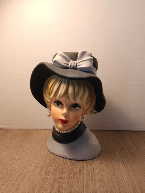 Vintage Large NAPCO 8.25” Lady Head Vase Napcoware #C7496
