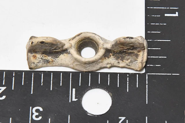 4 Vintage Jelly Cupboard Cabinet Bow Tie Button Turn Latch  1 1/2 Inch Cast Iron 6