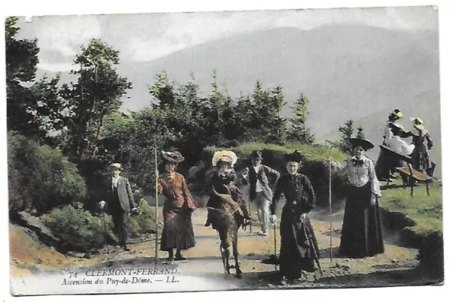 superbe animation CPA carte postale ancienne  âne ascension du Puy-de-Dôme 1910