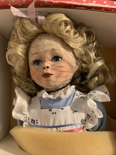 Paradise Galleries Treasury Collection “AMANDA” PORCELAIN DOLL  Premier Edition