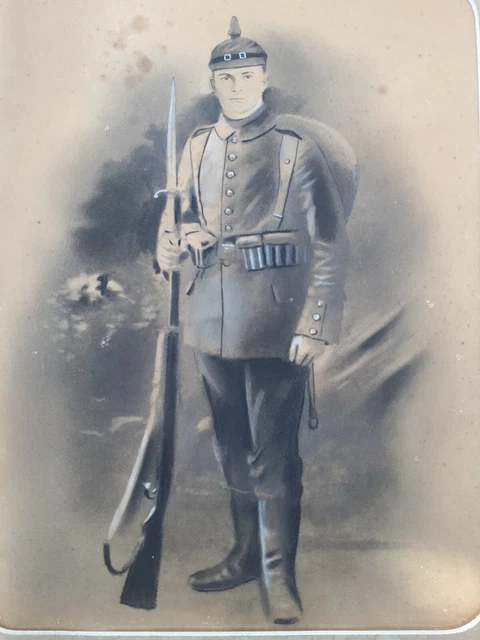 Zeichnung Portrait Soldat feldgrau Infanterie Regiment  Pickelhaube Bajonett