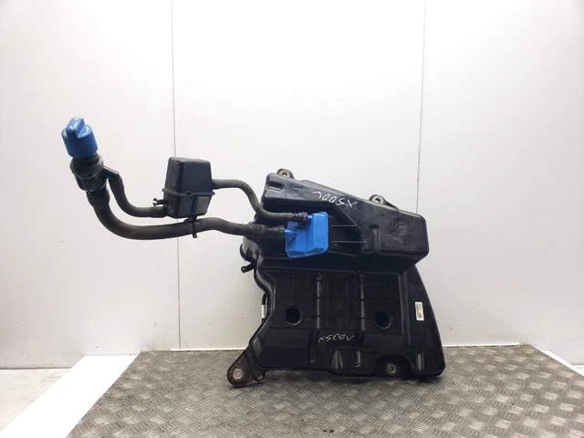 Réservoir Adblue Pour Audi Q5 FY - Réf 80A131878AP - 2.0 Diesel 140KW 2020 - Pour Pièces