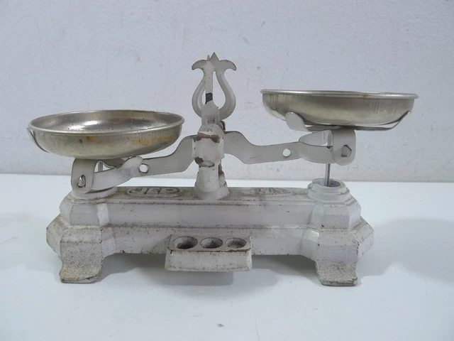 Jouet Ancienne Petite Balance 1 Kg Jouet Made In France Vintage en Métal