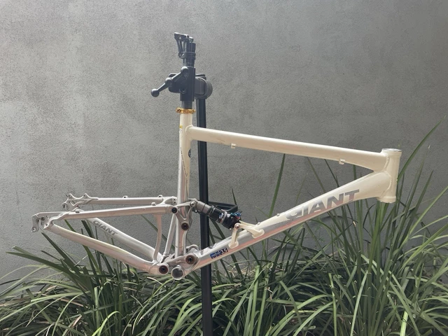 PRODUCTION PRIVEE QR Axle 148×12㎜ 新品未使用 Da Bomb Boost QR 148 Lock MTB Bike Rear Thru Axle 148 x 12mm Black | eBay UK