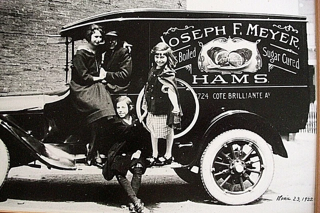 Advertising Card Joseph F Meyer Hams Delivery Wagon Truck w/Family St. Louis MO