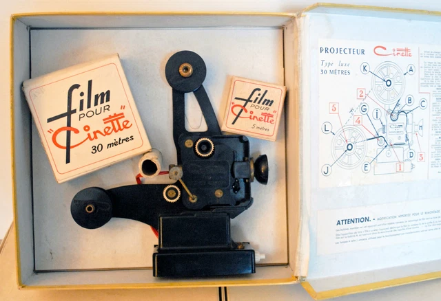 PROJECTEUR " CINETTE  "- 16 mm - TYPE LUXE CLUB - Circa 1958