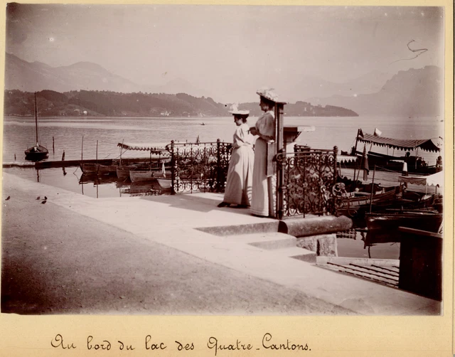 Enfants autour d'une calèche tiré par un âne, Vintage print, ca.1890