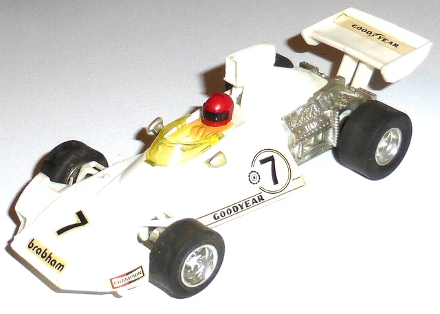 Acheter Scalextric Classic 1:32 Circuit Formula GP avec 2 véhicules