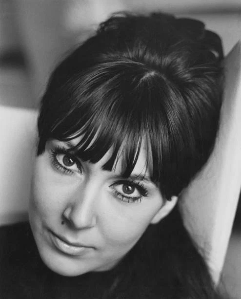 English Actress And Singer Anita Harris In London OLD PHOTO