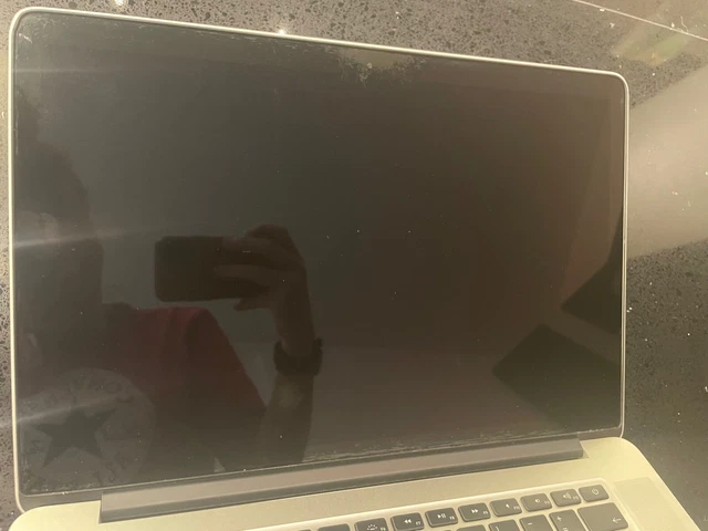 Apple Macbook PRO 15,4" Retina - A1398 - 2,4 GHz IntelCore i7 2760QM 8 GB 256 GB 5