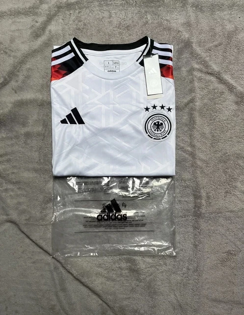 Euro 2024 : La DFB Change le Flocage du Maillot Allemand Jugé Nazi