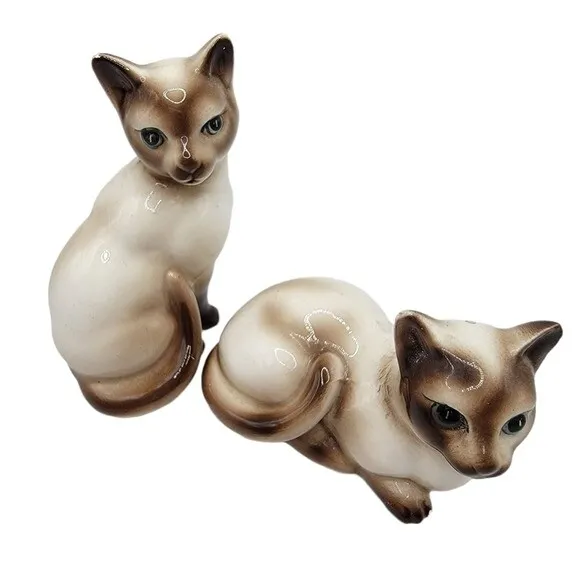 Siamese Cats Kittens Ceramic Salt and Pepper Shakers Made in Japan READ