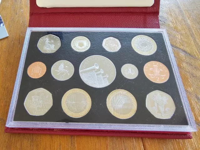 2006 Royal Mint Deluxe Prueba Colección de Monedas 13 Monedas Año Conjunto en Estuche Rojo