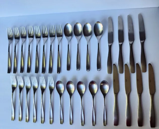Sasaki PALAZZO Forks Spoons Knives 18/10 Stainless Steel Flatware 31 pc Lot Set Sasaki PALAZZO Forks Spoons Knives 18/10 Stainless Steel Flatware 31 pc Lot Set