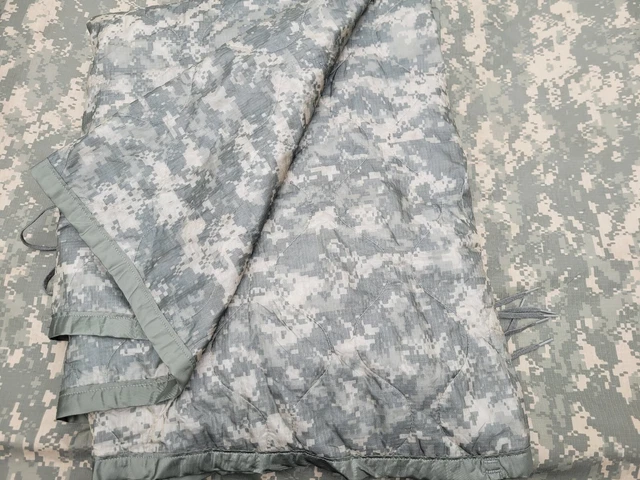 USGI Army ACU Digital Camo Wet Weather Rain Poncho Liner USGI Army ACU Digital Camo Wet Weather Rain Poncho Liner