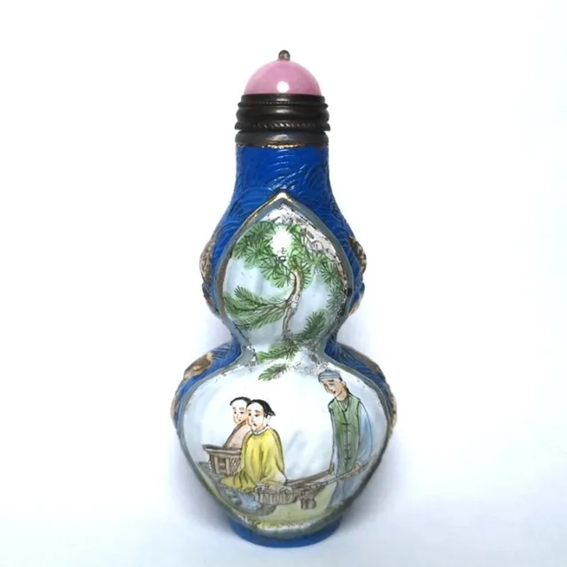 Old Collection Vintage art China Glaze Hand Painting Carving Figure Snuff Bottle