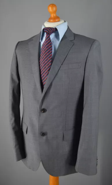 Mens Grey Hugo Boss Pure Wool Super 100 Suit Size 40R W34" L33".