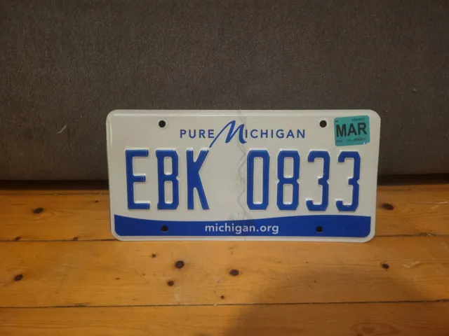 Plaque dimmatriculation Michigan EBK-0833 USA US License Plate