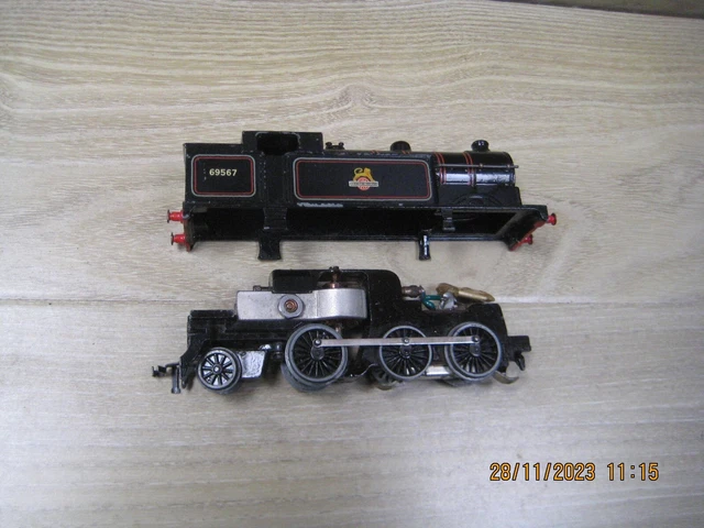 Hornby Dublo  3 Rail  0-6-2  Tank Locomotive   Needs Repair