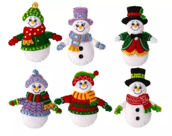 Christmas Bucilla Felt Applique Holiday Ornament Kit,MOONLIGHT  SANTA,85461,Set 6