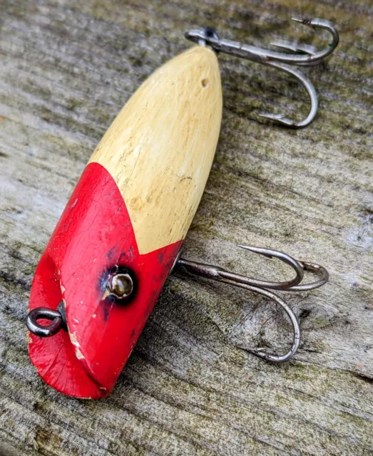 VTG SOUTH BEND Bass Oreno Fishing Lure Wood Red White USA