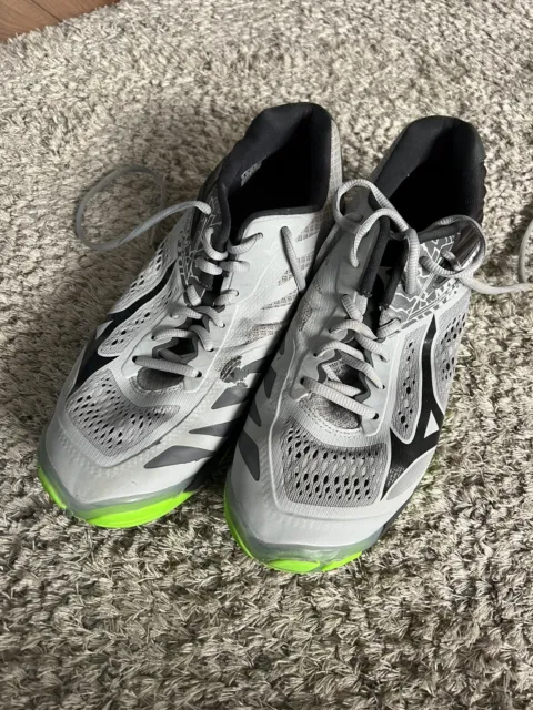 Mizuno Wave lightning z5 Größe 45 grau grün Volleyball Schuhe