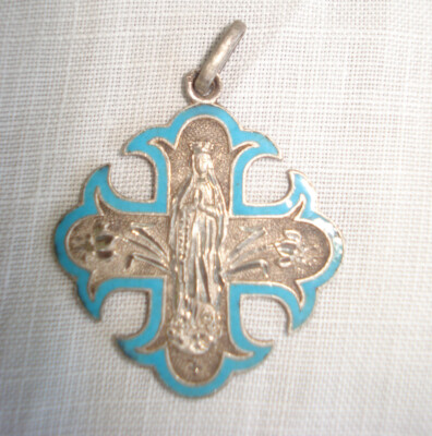 LYS Ancien Pendentif couleur argent croix celtique médaille fleurs de lys bijou 5148 