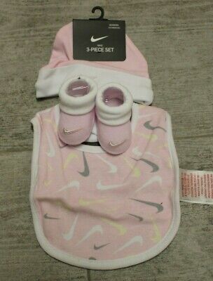 Nike Bambino Ragazze 3 Pezzo Set Cappello Babbuccie Pettorina Pink Rosa Bianco 0