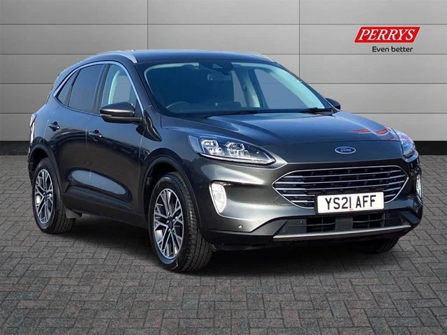 Ford kuga titanium 2.0 store ecoblue 150ps mhev