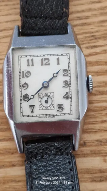 Vintage Swiss made 75 jewel ladies automatic watch.