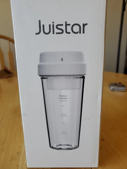 Botella licuadora Juistar blanca con cargador nueva