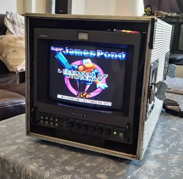 Sony Trinitron PVM-9042QM 9" CRT Colour Broadcast Monitor