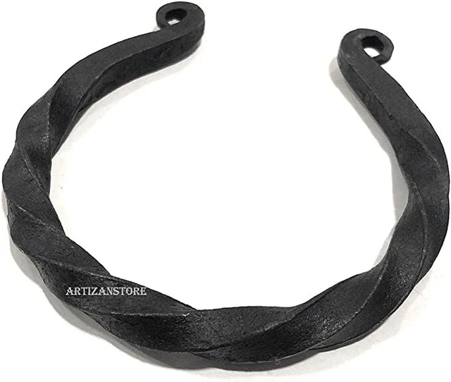 Hand Forged Twisted Iron Bracelet, Celtic Solid Metal Bracelet Rustic, Punk Unis
