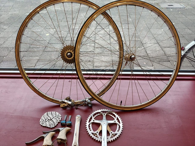 Shimano 600 Tricolor Road Bike mini Groupset Vintage (Gebraucht) in Bern für CHF 70 - mit