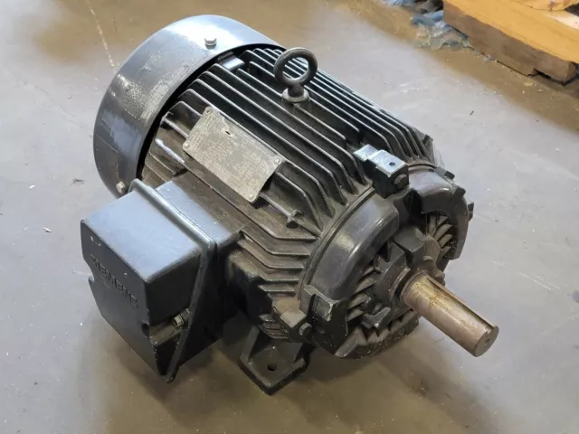 SIEMENS 10 hp 230/460 volts 3505 rpm 215T Electric Motor