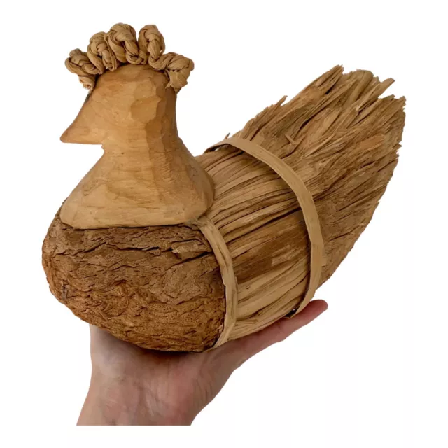 Vintage Hand Carved Wooden Corn Husk Reed Chicken Bird Farmhouse Cottage Decor