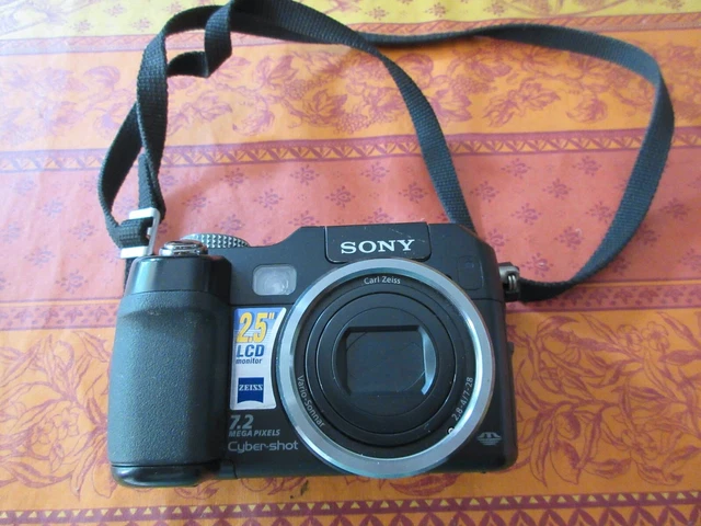 Appareil photo SONY Cyber-shot DSC-V3