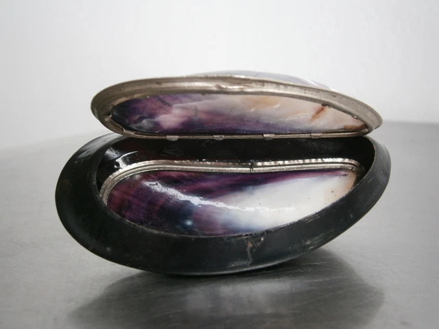 BOX ROSARY MOLDED Souvenir Batz-Sur-Mer Sheet Metal Shell Antique $78. ...