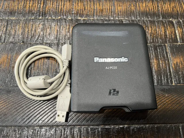 Lector de tarjetas Panasonic AJ-PCD2 con cable USB