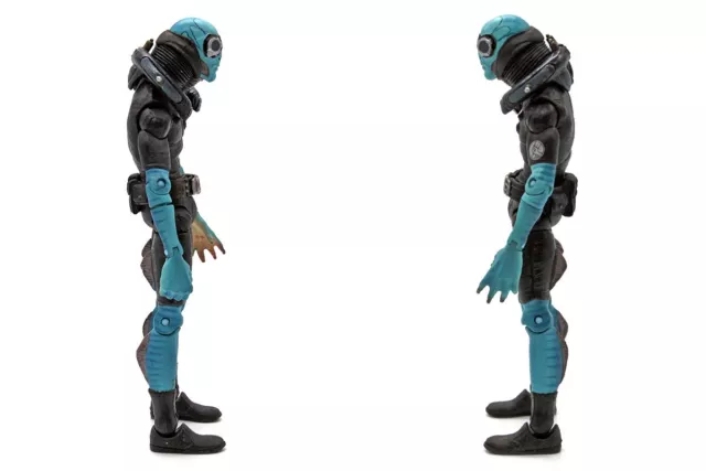 '08 HB2 (LOOSE) "Abe Sapien" w/BPRD Scanner (Wetsuit) 7" Action Figure, by Mezco 3