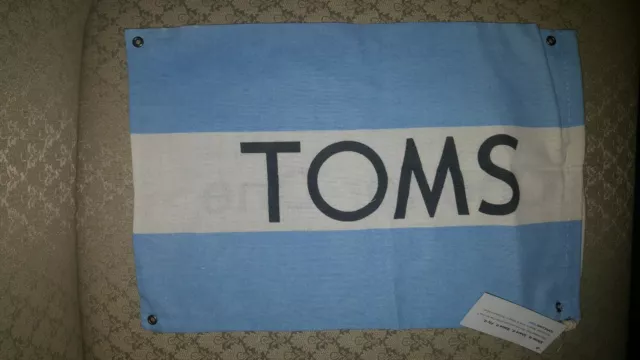 TOMS One for One Canvas Drawstring Shoe Travel Dust Bag  Flag and NWT